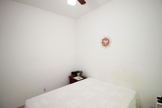 Quarto 1 de apartamento à venda com 2 quartos, 61m² em Brás de Pina, Rio de Janeiro