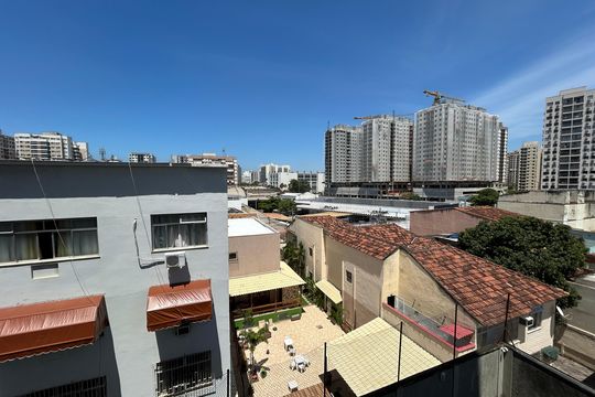 Vista da varanda da sala de apartamento para alugar com 2 quartos, 66m² em Cachambi, Rio de Janeiro