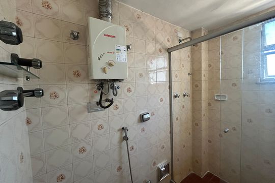 Banheiro de apartamento para alugar com 2 quartos, 66m² em Cachambi, Rio de Janeiro