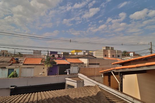 Vista de casa para alugar com 5 quartos, 370m² em Jardim Europa, Uberlândia