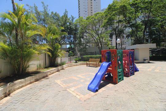 Playground de apartamento à venda com 3 quartos, 74m² em Vila Sofia, São Paulo