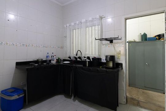 Cozinha de casa de condomínio à venda com 2 quartos, 85m² em Vila Araguaia, São Paulo