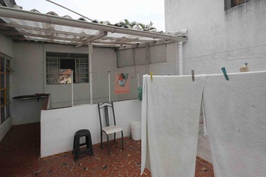 Quintal de casa à venda com 2 quartos, 90m² em Vila Graciosa, São Paulo