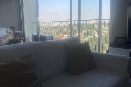 Apartamento para alugar com 3 quartos, 160m² em Fazenda Morumbi, São Paulo