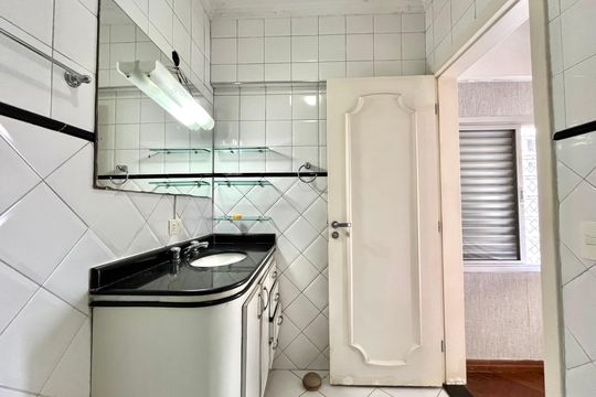 Banheiro da Suíte de apartamento à venda com 3 quartos, 107m² em Vila Clementino, São Paulo