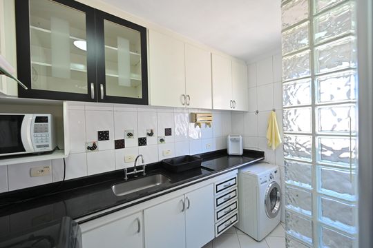 Cozinha de apartamento à venda com 3 quartos, 107m² em Vila Clementino, São Paulo