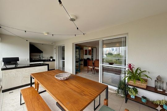 Varanda  de apartamento à venda com 3 quartos, 130m² em Jardim Dom Bosco, São Paulo