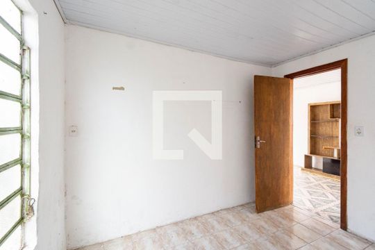 Casa à venda com 3 quartos, 70m² em Niterói, Canoas
