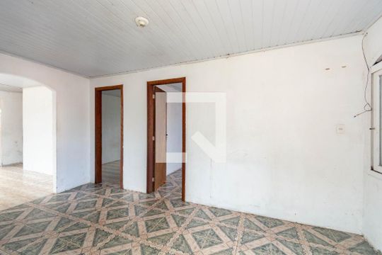 Casa à venda com 3 quartos, 70m² em Niterói, Canoas