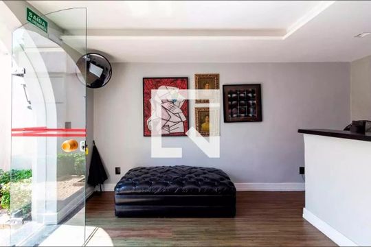 Hall social de apartamento à venda com 2 quartos, 69m² em Vila Olímpia, São Paulo