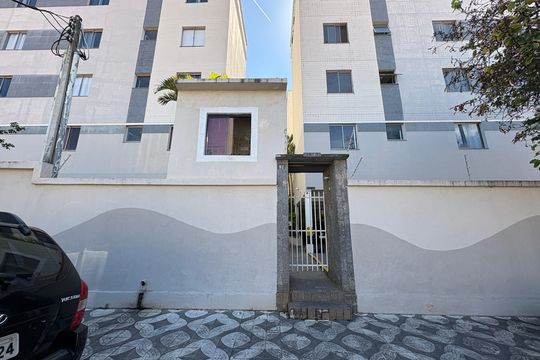 Fachada  de apartamento para alugar com 2 quartos, 52m² em Jardim Sandra, Sorocaba