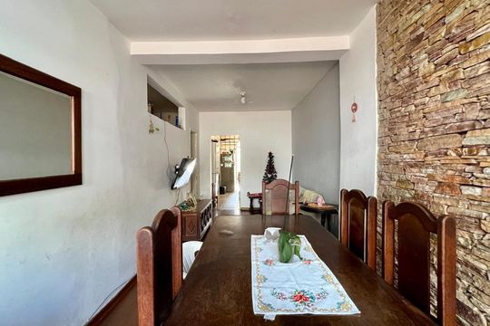 sala de casa à venda com 3 quartos, 330m² em Colégio Batista, Belo Horizonte