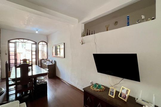 sala  de casa à venda com 3 quartos, 330m² em Colégio Batista, Belo Horizonte