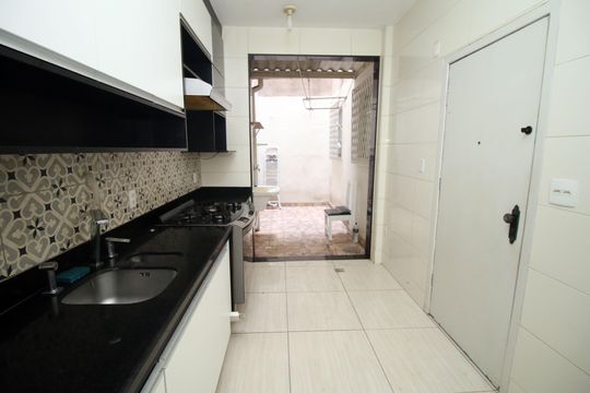 Cozinha de apartamento à venda com 1 quarto, 40m² em Colégio, Rio de Janeiro