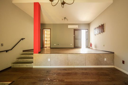 Sala de casa para alugar com 4 quartos, 240m² em Jardim Itu, Porto Alegre