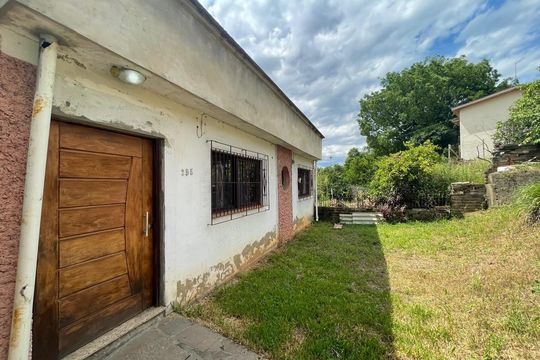 Fachada de casa à venda com 3 quartos, 103m² em Boa Vista, Novo Hamburgo