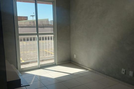Apartamento à venda com 3 quartos, 70m² em Vila Homero Thon, Santo André