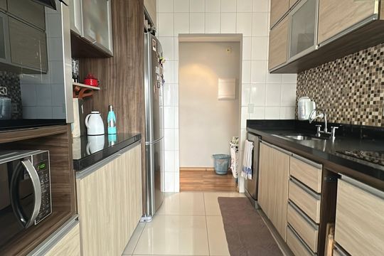 Cozinha de apartamento à venda com 2 quartos, 79m² em Jardim Iracema, Barueri