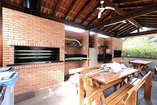 Área comum - Churrasqueira de apartamento à venda com 3 quartos, 138m² em Três Figueiras, Porto Alegre