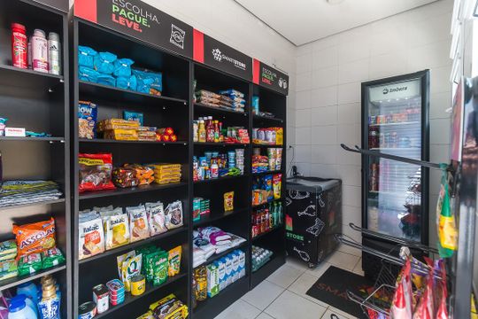 Mercado de apartamento para alugar com 2 quartos, 49m² em Vila Cintra, Mogi das Cruzes