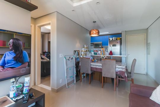 Sala de apartamento para alugar com 2 quartos, 49m² em Vila Cintra, Mogi das Cruzes