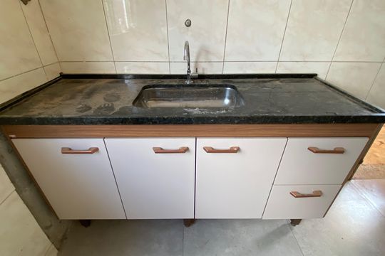 cozinha  de casa para alugar com 2 quartos, 172m² em Senhora de Fátima, Betim