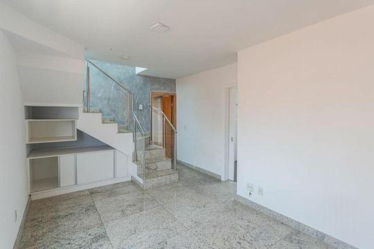 Apartamento à venda com 3 quartos, 140m² em Santo Antônio, Belo Horizonte