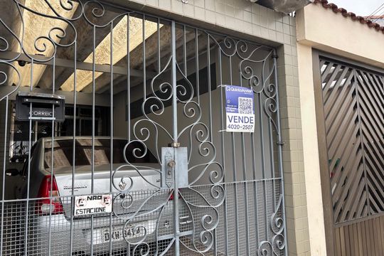 Fachada  de casa à venda com 2 quartos, 158m² em Ferrazópolis, São Bernardo do Campo