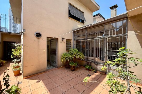 Quintal  de casa para alugar com 3 quartos, 188m² em Brooklin, São Paulo