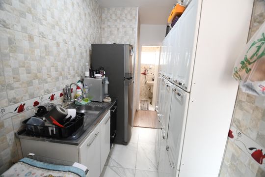 Cozinha de apartamento à venda com 1 quarto, 55m² em Centro, Campinas