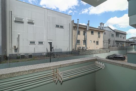 Varanda da Sala de apartamento à venda com 2 quartos, 52m² em Sarandi, Porto Alegre