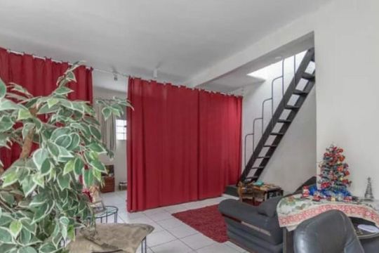 Casa à venda com 3 quartos, 120m² em Lapa de Baixo, São Paulo