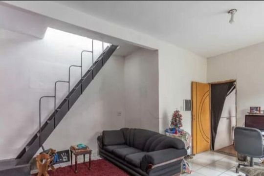 Casa à venda com 3 quartos, 120m² em Lapa de Baixo, São Paulo