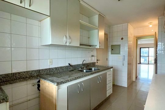 Cozinha de apartamento à venda com 3 quartos, 92m² em Sumarezinho, São Paulo