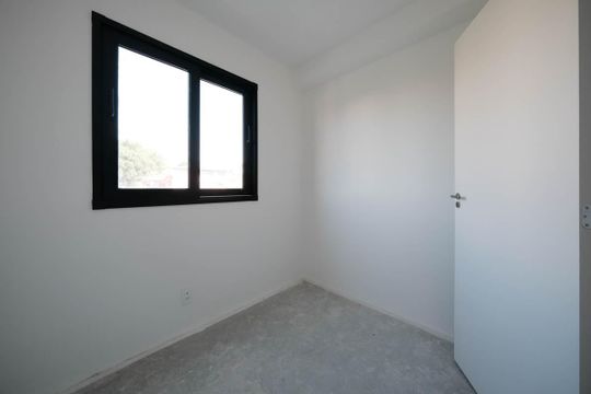 Quarto 1 de apartamento à venda com 2 quartos, 38m² em Vila Campanela, São Paulo