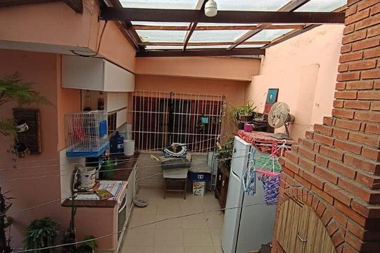 Casa à venda com 2 quartos, 195m² em Jardim Santo Antônio, Santo André