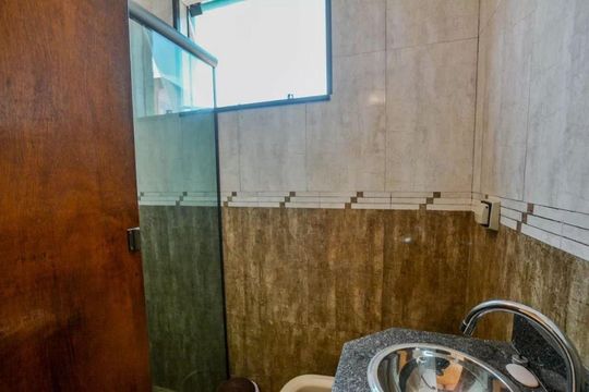 Casa à venda com 3 quartos, 400m² em Centreville, Santo André
