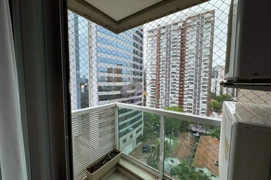 Apartamento à venda com 3 quartos, 198m² em Cidade Monções, São Paulo