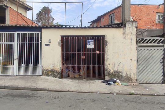 Fachada de casa para alugar com 1 quarto, 65m² em Serraria, Diadema