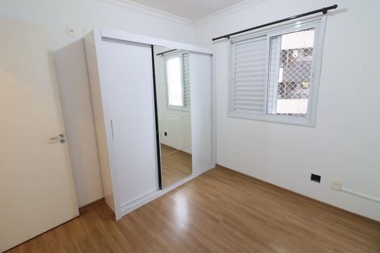 Quarto 2 de apartamento à venda com 2 quartos, 60m² em Centro, Osasco