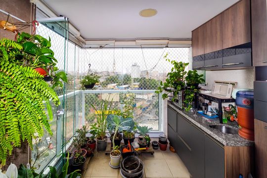 Sacada de apartamento à venda com 2 quartos, 59m² em Vila Ema, São Paulo