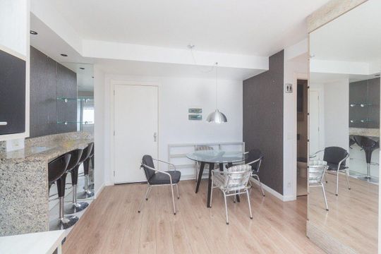Apartamento para alugar com 1 quarto, 63m² em Passo d’Areia, Porto Alegre