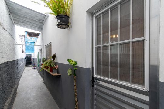 Entrada de casa para alugar com 1 quarto, 35m² em Americanópolis, São Paulo