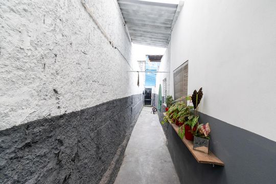 Entrada de casa para alugar com 1 quarto, 35m² em Americanópolis, São Paulo