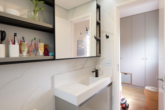 Banheiro da Suíte 2 de apartamento à venda com 3 quartos, 125m² em Vila Andrade, São Paulo