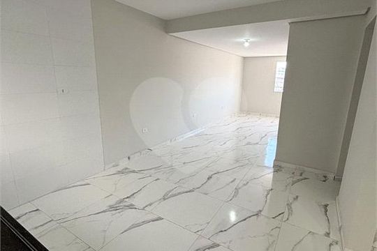 Casa à venda com 3 quartos, 135m² em Centro, Osasco