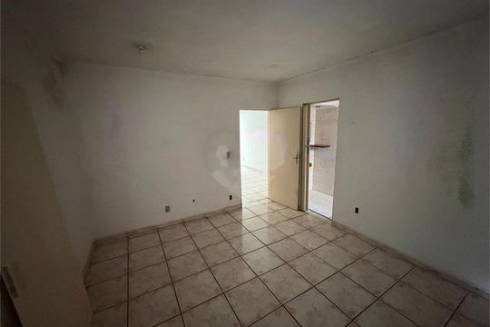 Casa para alugar com 3 quartos, 120m² em Jardim Guairaca, São Paulo