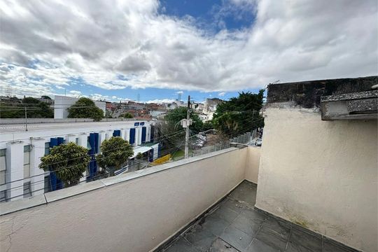 Casa para alugar com 3 quartos, 120m² em Jardim Guairaca, São Paulo