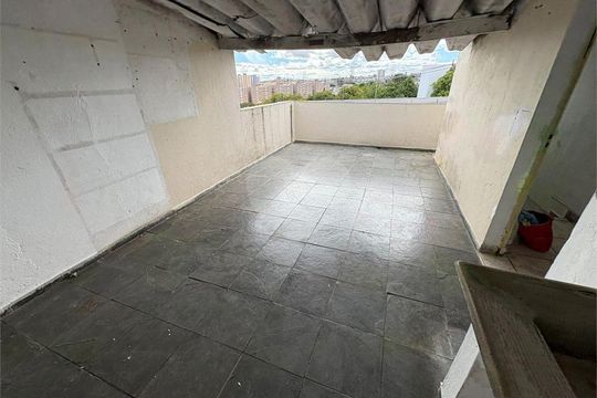 Casa para alugar com 3 quartos, 120m² em Jardim Guairaca, São Paulo