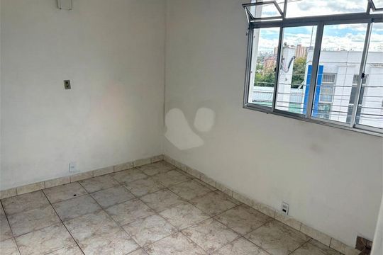 Casa para alugar com 3 quartos, 120m² em Jardim Guairaca, São Paulo